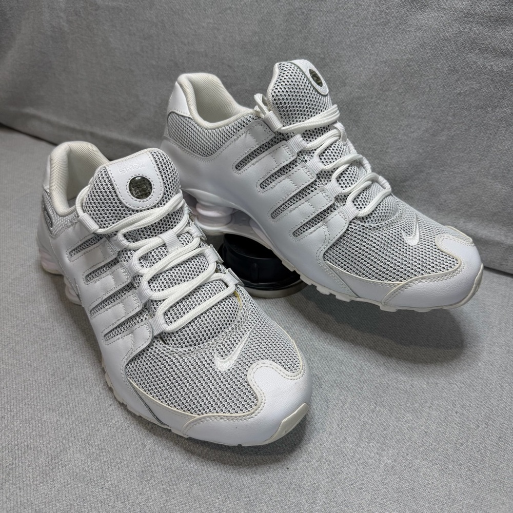 Nike Shox NZ Shoes Men's Silver White Mesh Leather Athletic Sneakers M9